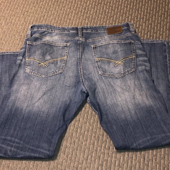 NWOT Men’s Buckle bootcut Jeans - Picture 9 of 12